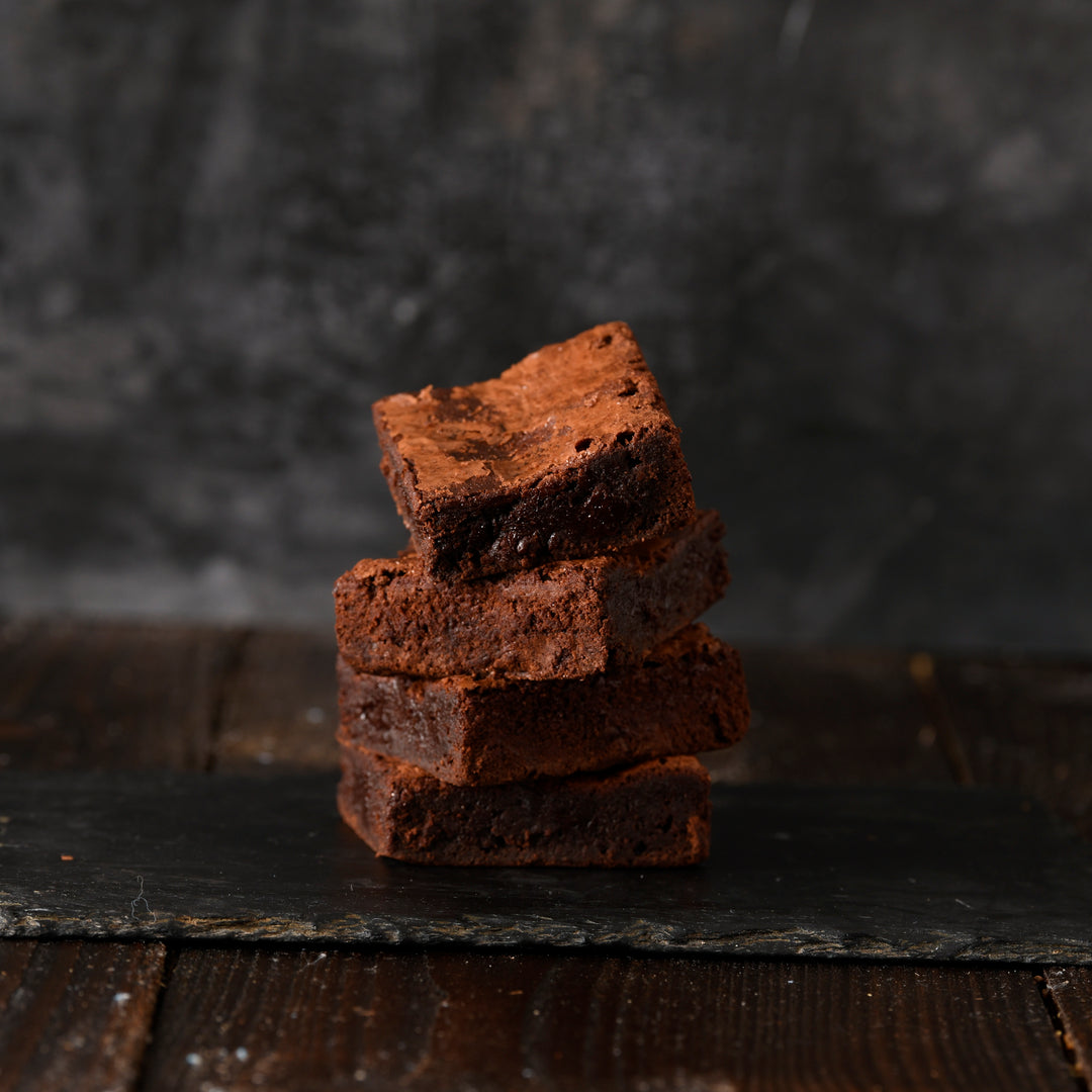 Homemade Gooey Christmas Brownie (Pre-order) £8.99
